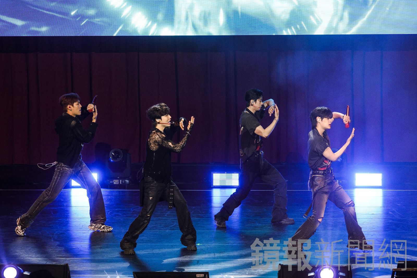 AB6IX久違在台北開唱。鄒保祥攝 