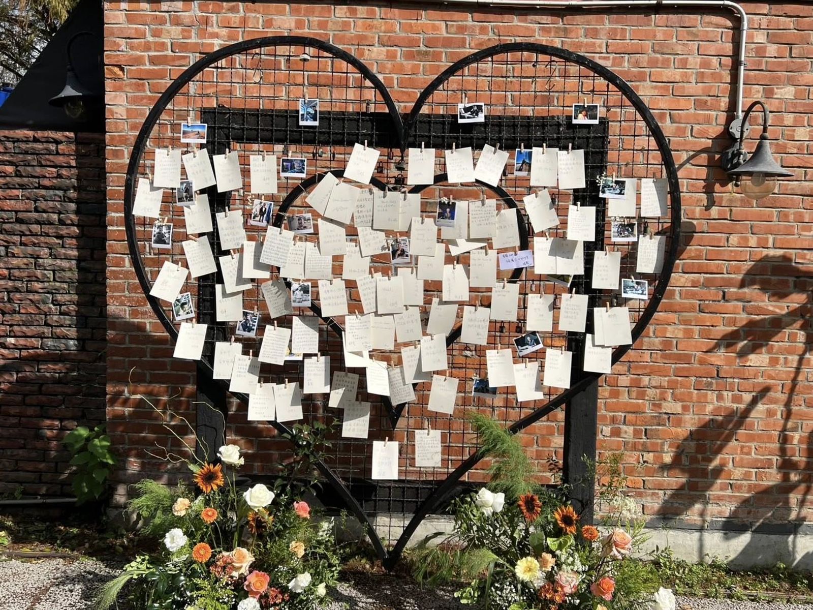 孟庭葦10日現身屠穎追思會。翻攝孟庭葦臉書