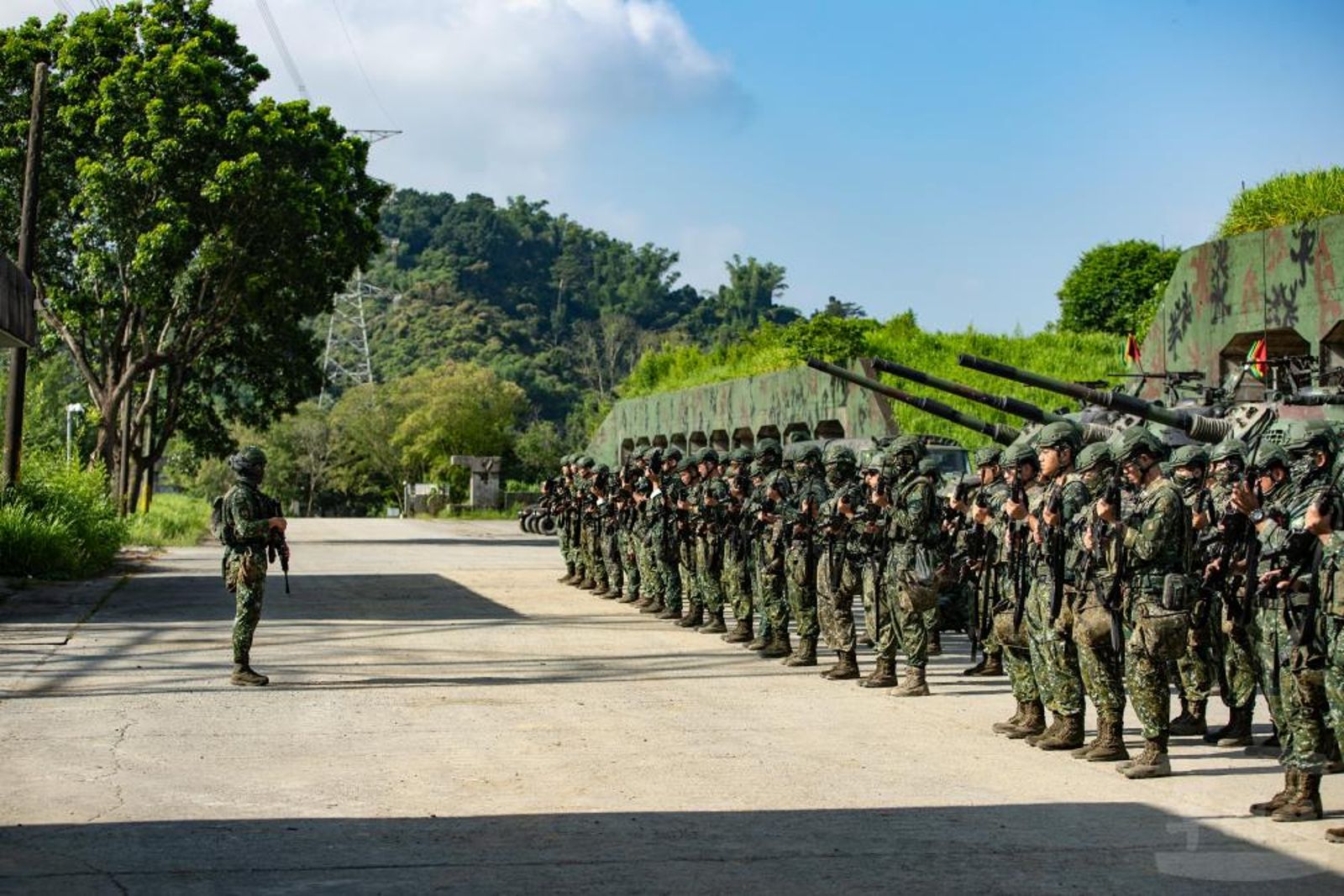 國軍實施立即備戰操演 顧立雄:著重快速應變、建構平戰轉換速度