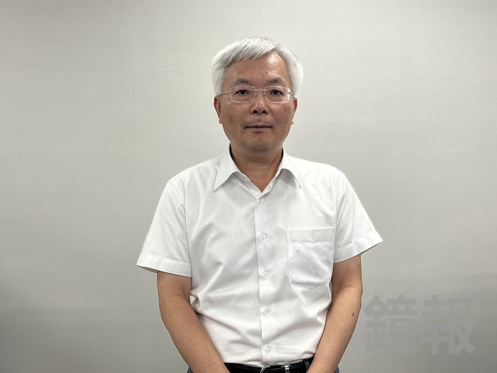 花蓮原民佩刀舉牌遭警架離 張榮興:依法盤查、未來設表達區