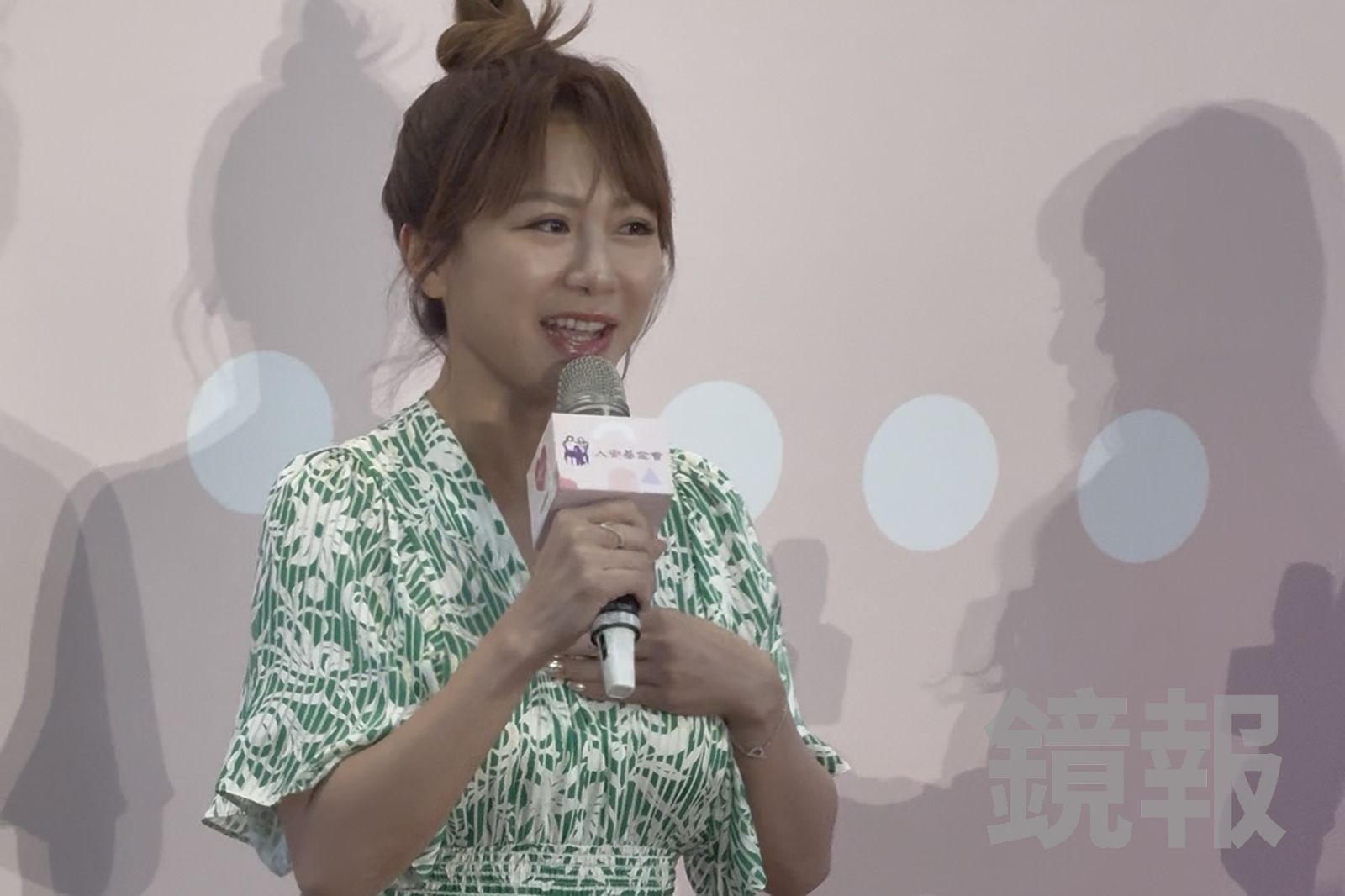 佩甄談小禎與造型師終止合作一事　心疼：她在法國邊講邊哭