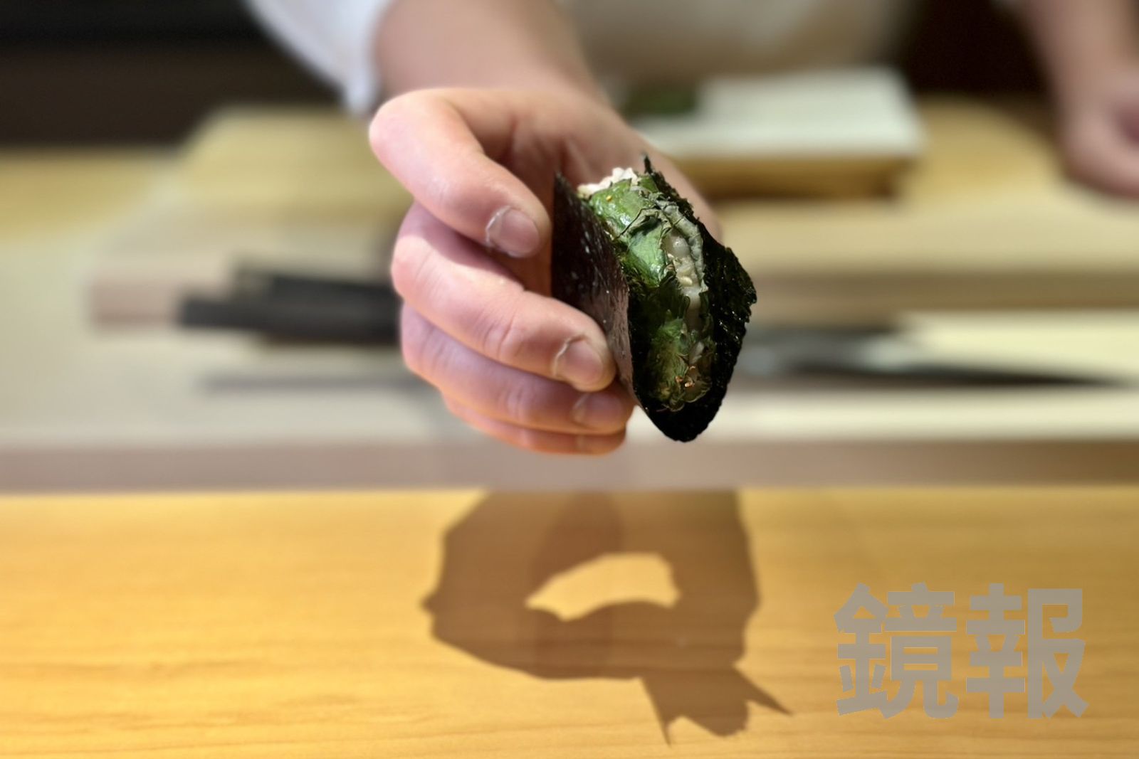 以軟絲腳製成的漁夫料理,充滿紫蘇葉的香氣。