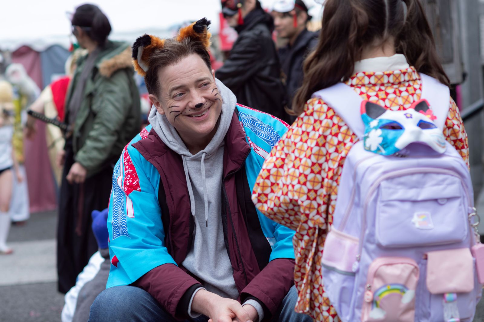 布蘭登費雪扮貓貓超萌、出租新郎也行　《日租家庭》揭現代孤寂台詞爆擊淚崩