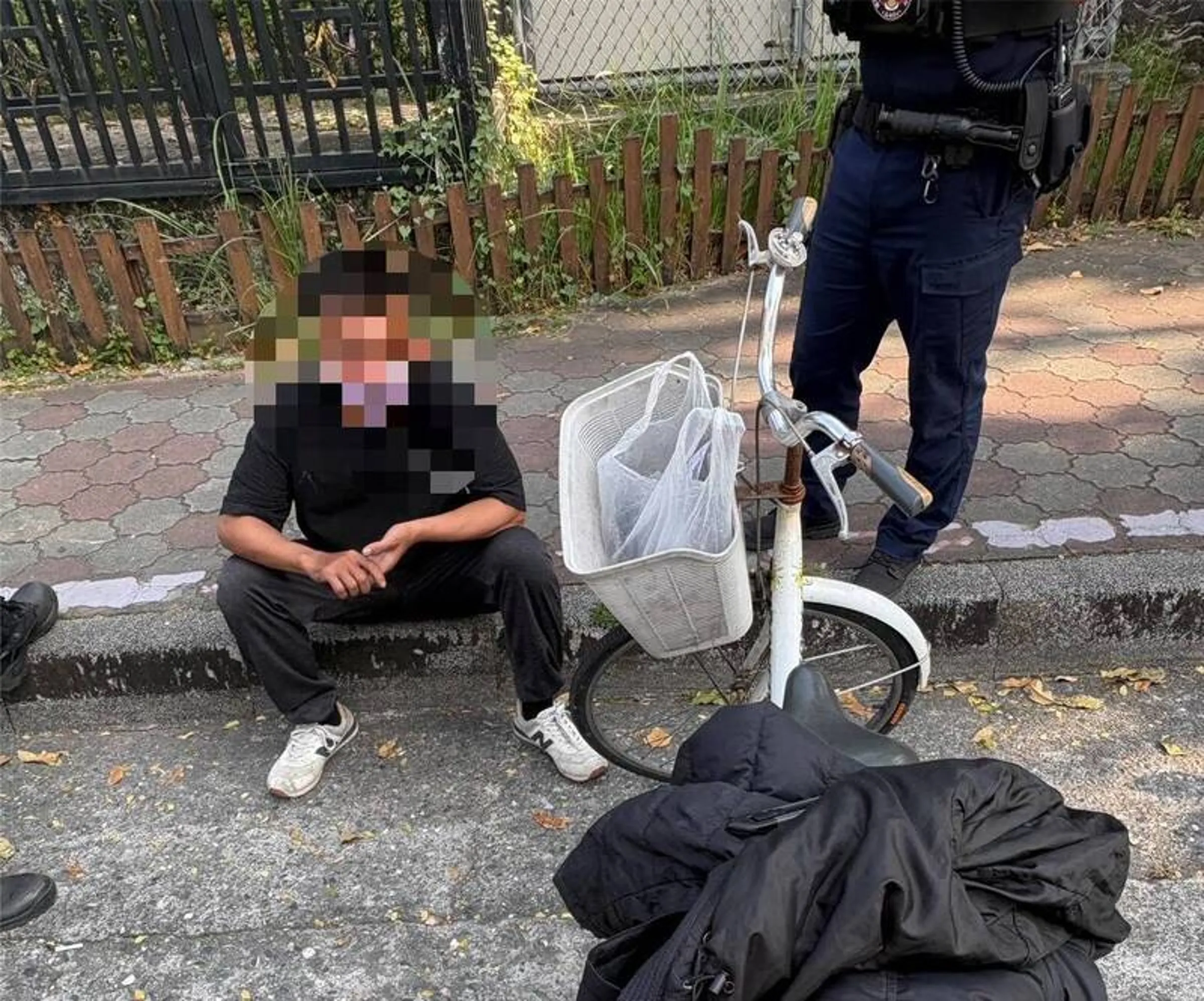 2高中生遭醉漢持刀追殺「邊逃邊喊救命」　爸曝兒求救電話：我剛被追殺