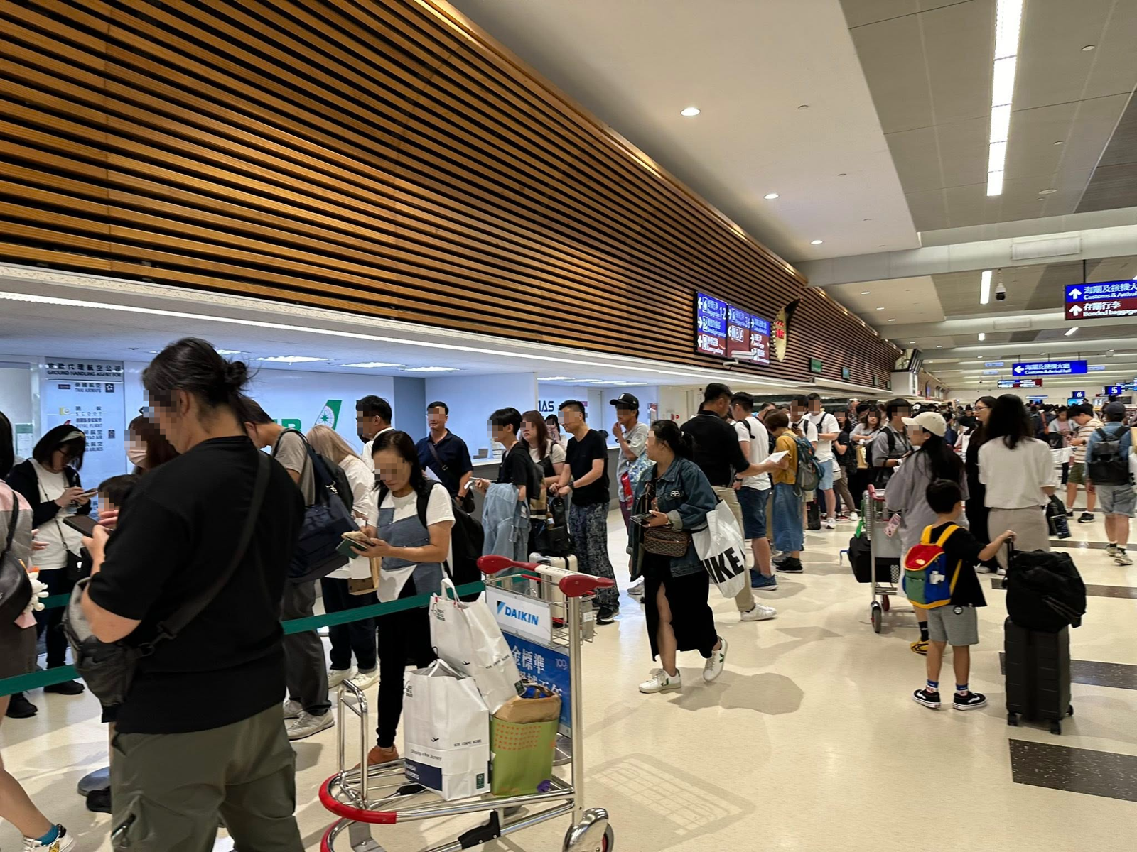 國泰航空全機行李留日本！竟稱「天氣因素」旅客氣炸：根本地獄航班