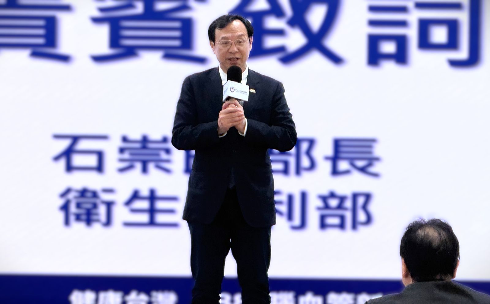 衛福部長石崇良強調,平時控制三高、發病及時救治,目標是讓患者活下來,也能保有自理能力。圖/陳宏銘攝