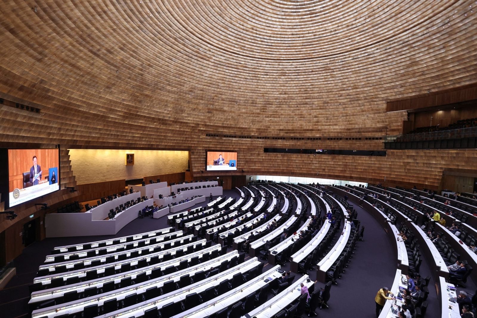 泰國選民分裂投票直接決定選後政局（泰國大選3之1）