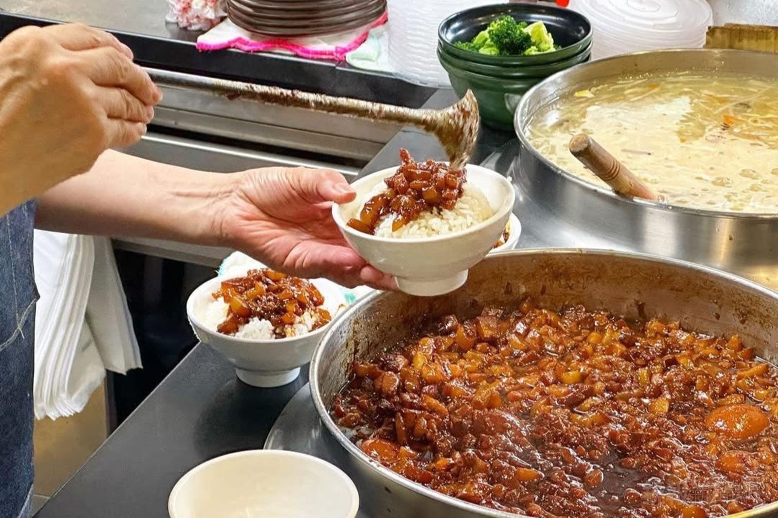 金仙魯肉飯總店和分店居然沒有關係？米其林主廚Nobu只服這家