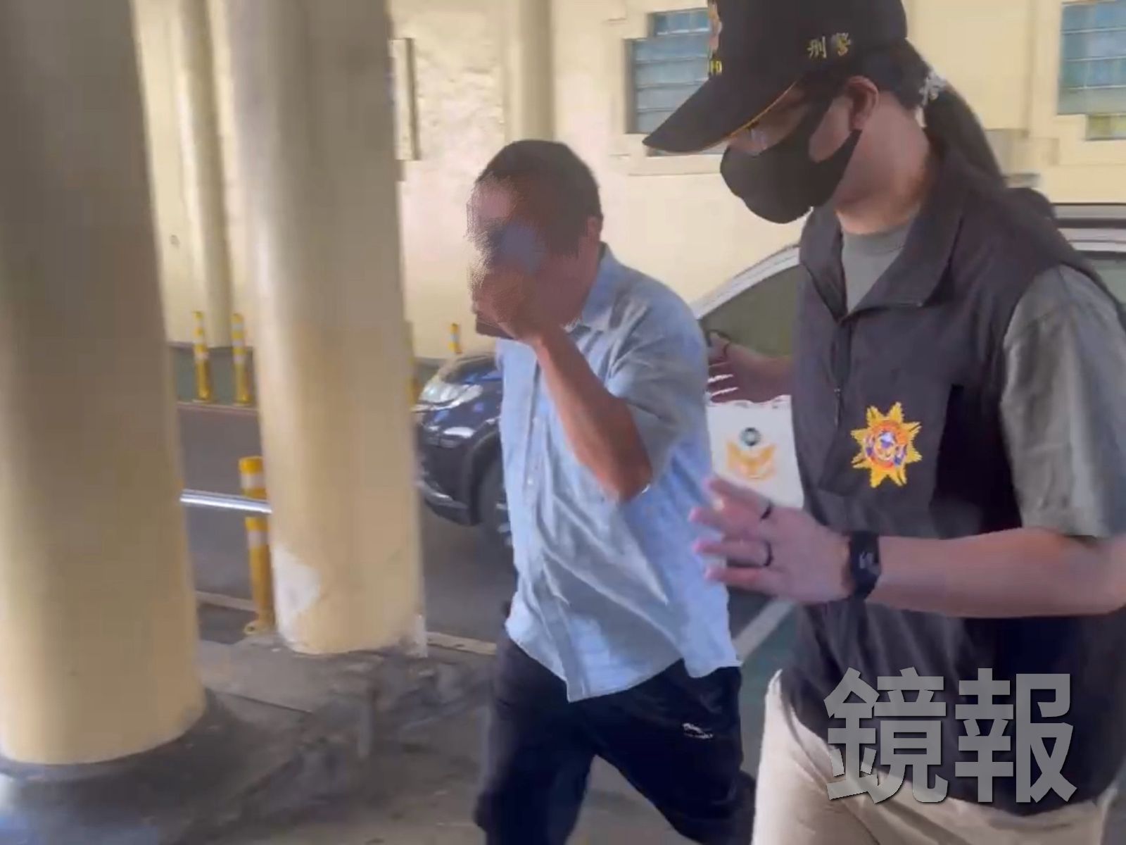 死者丈夫抵達殯儀館會同報驗,面對鏡頭不發一語。顏凱勗攝
