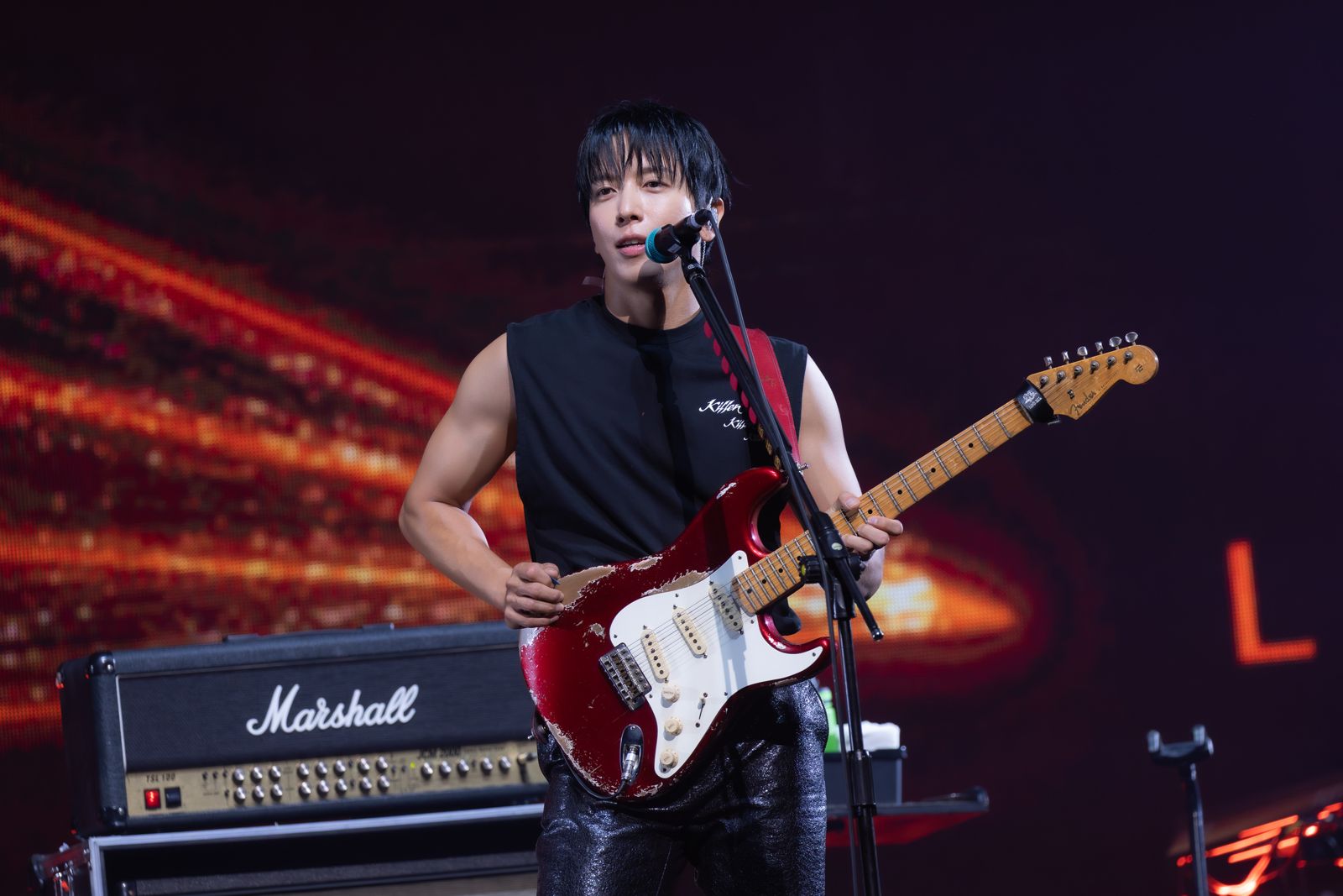 鄭容和突問「你喜歡我屁股嗎」?CNBLUE高雄開唱笑翻 提前慶生超驚喜