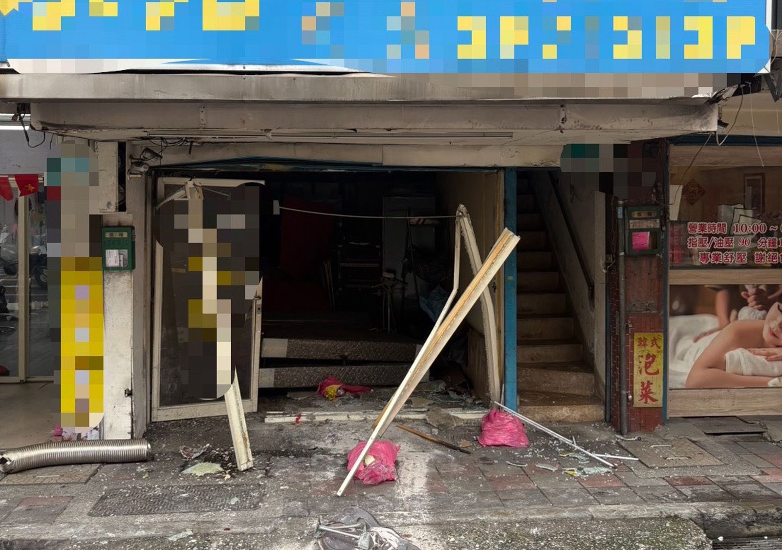 不滿女友遭人嗆聲 莽男駕車衝撞店家