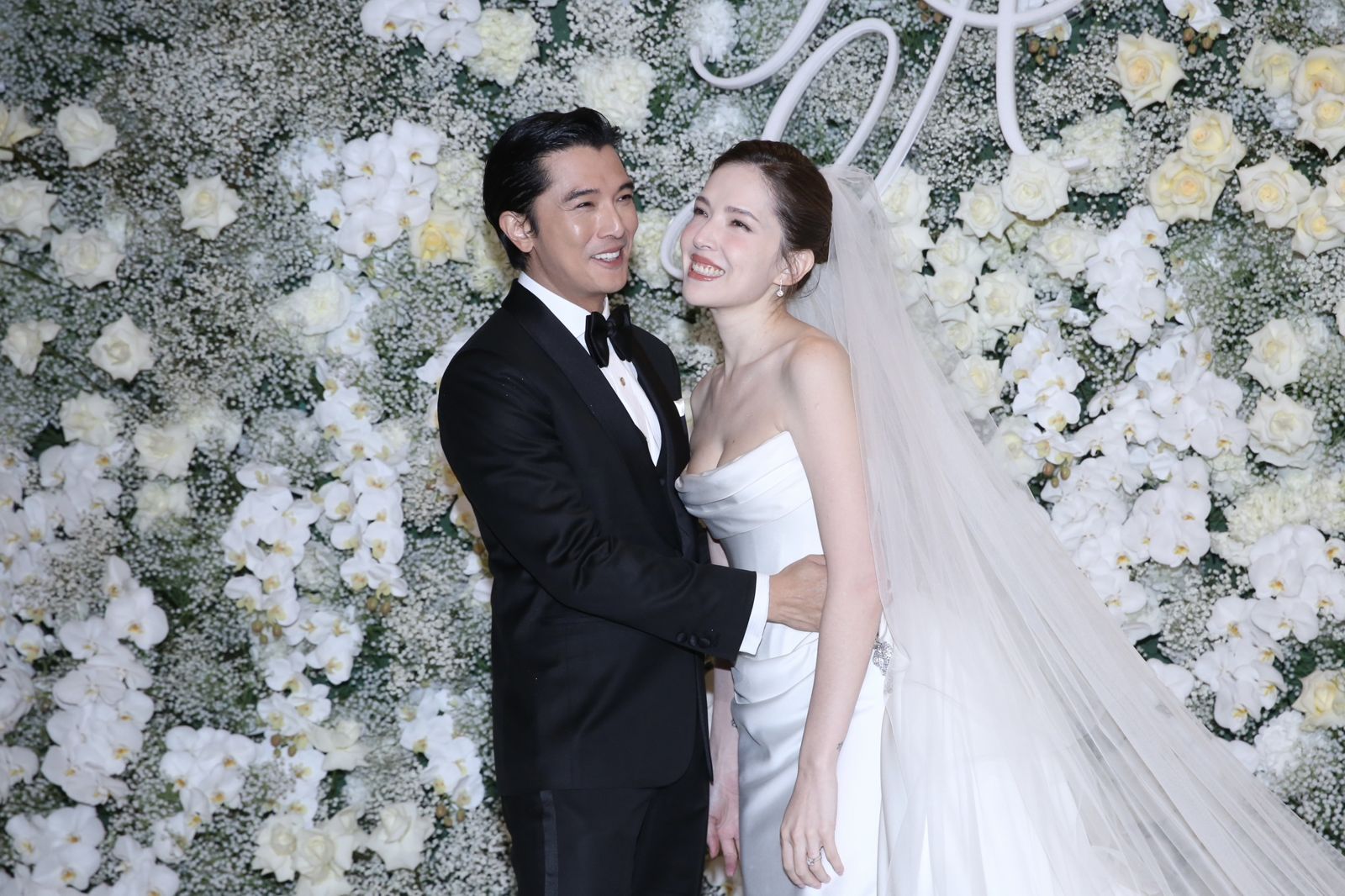 直擊/邱澤、許瑋甯伴郎、伴娘團人選曝光 曝兒子Ian穿「小啾啾」超像爸爸