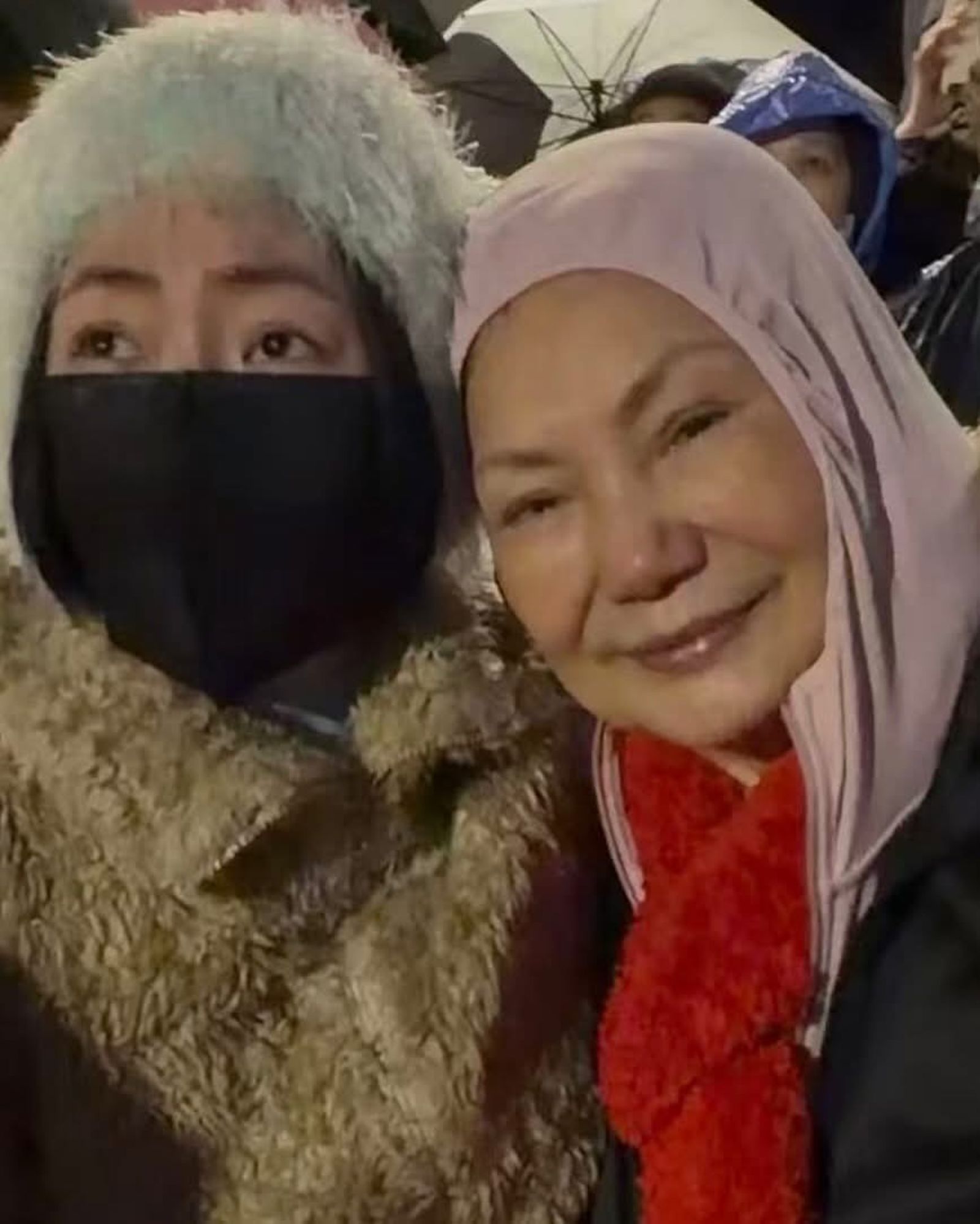 S媽眼眶充滿淚水。翻攝小S 徐熙娣臉書