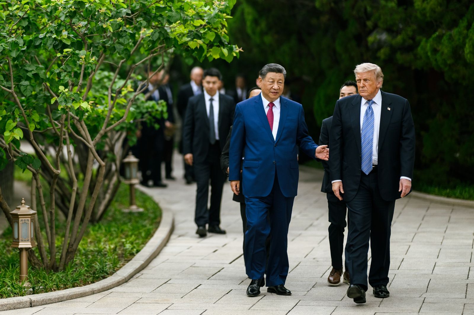 川普聽了習近平很多的台灣故事,也一度接受了這樣的觀點。圖片取自美國白宮臉書
