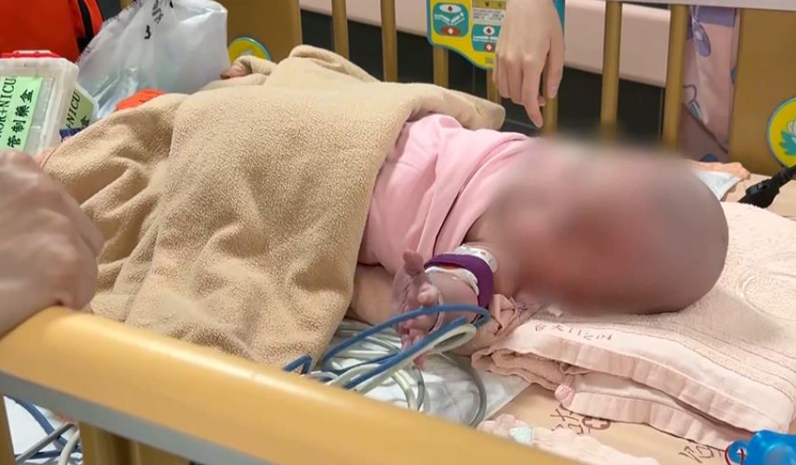 高齡產婦拚試管得子卻遇劫　29歲新手保母疑虐嬰　男嬰腦部、視網膜出血送ICU