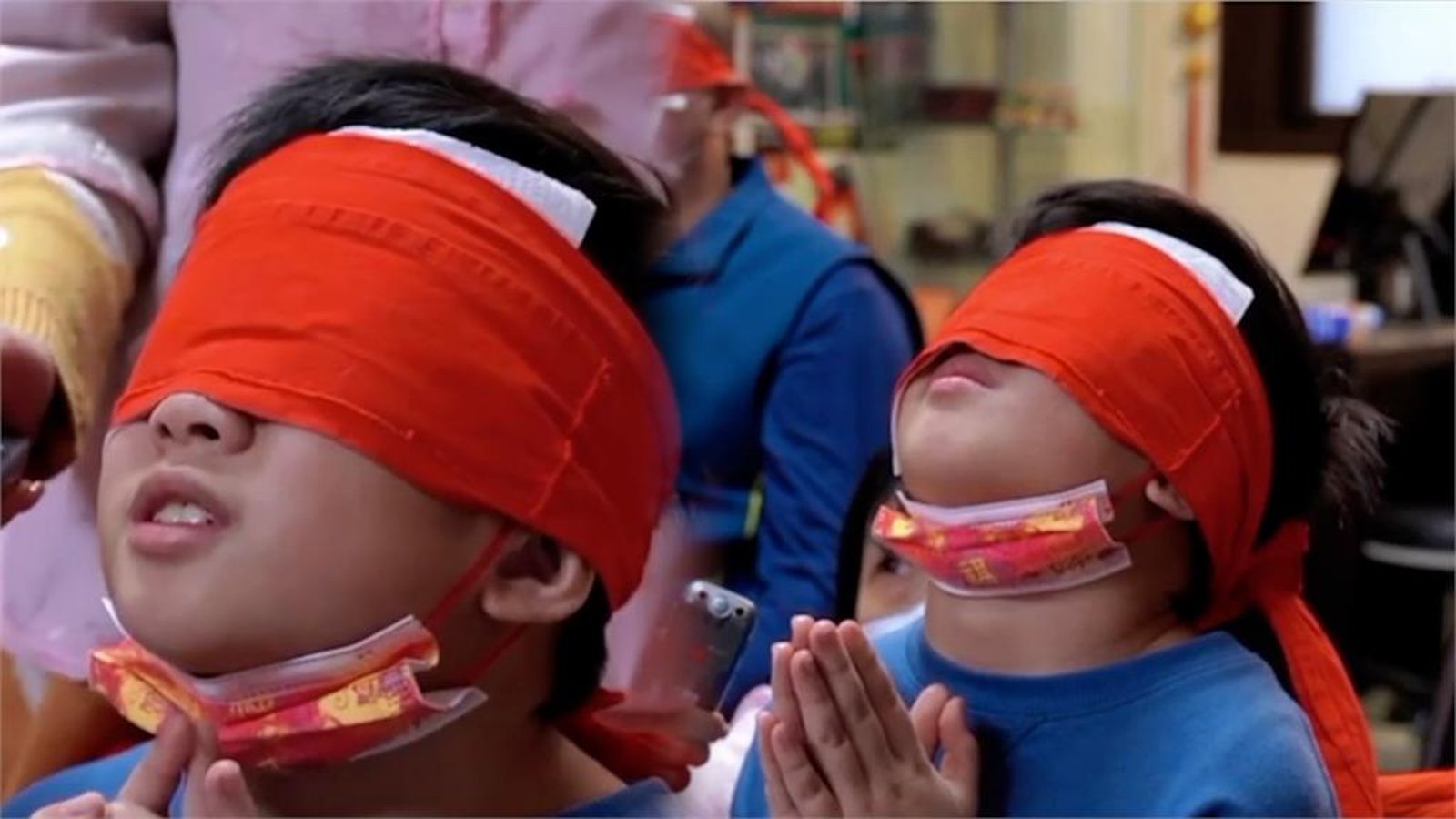 妹控大哥「你是抱來的」想獨吞財產！　他拒驗DNA嗆：去觀落陰問爸