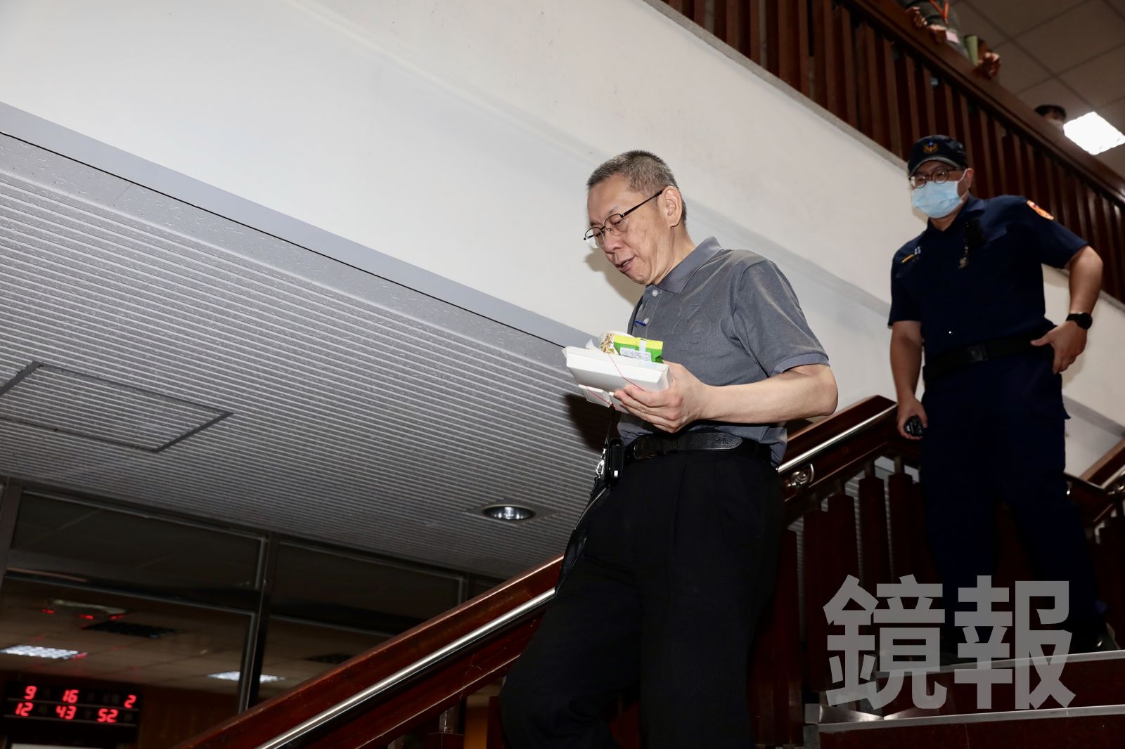 陳佩琪怨天天凌晨被查勤　高檢署回應了！柯文哲腳環「4度告警」