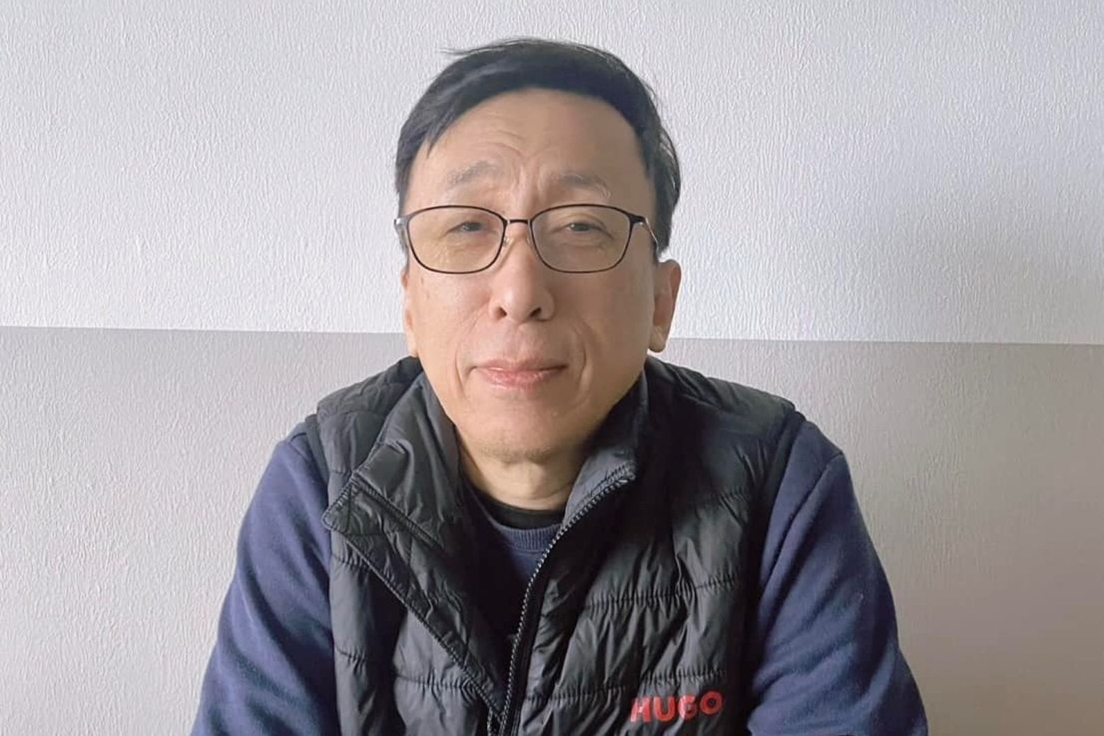 苦苓8點質疑逆風挺北捷老婦！　一句「沒資格坐」網嗆爆