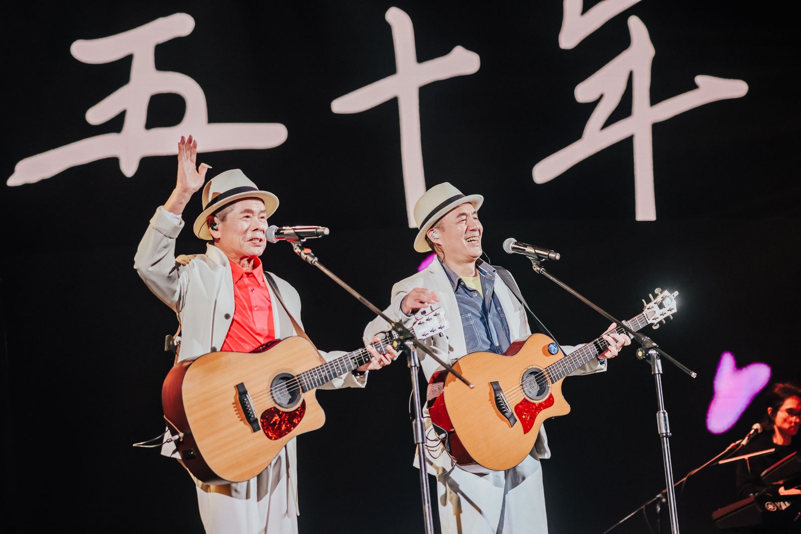 「民歌宇宙」唱進大巨蛋7小時創紀錄　11/22百位歌手號召4萬人齊唱KTV