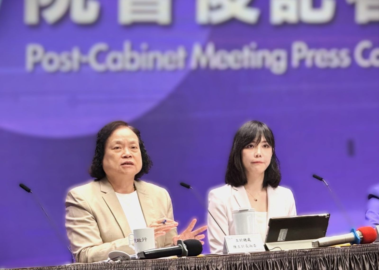 說好的1萬紅包呢?主計總處攤3.9兆帳本 2357億普發得先守三關、再闖立院