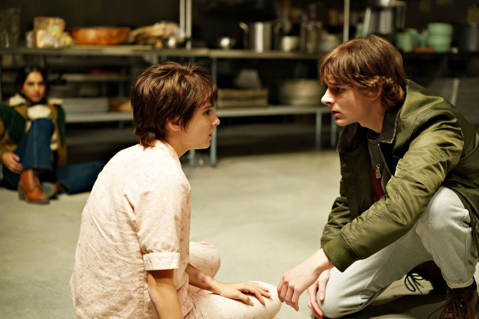 伊森霍克為復仇從墳墓爬出　《闇黑電話2》芬尼靠「麻」痺逃創傷