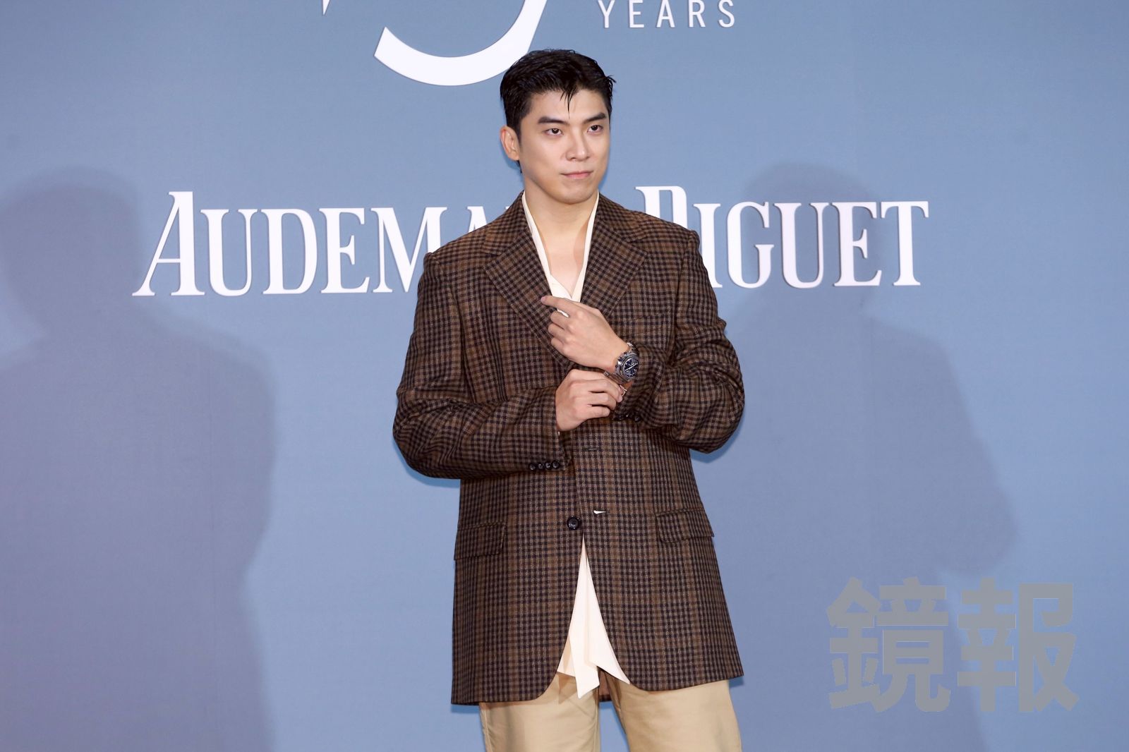 林哲熹分享曾在瑞士與媽媽一起買下AP錶送給爸爸,幾年前爸爸又把那支錶當作生日禮物送給他,對他來說十分有意義。李鍾泉攝