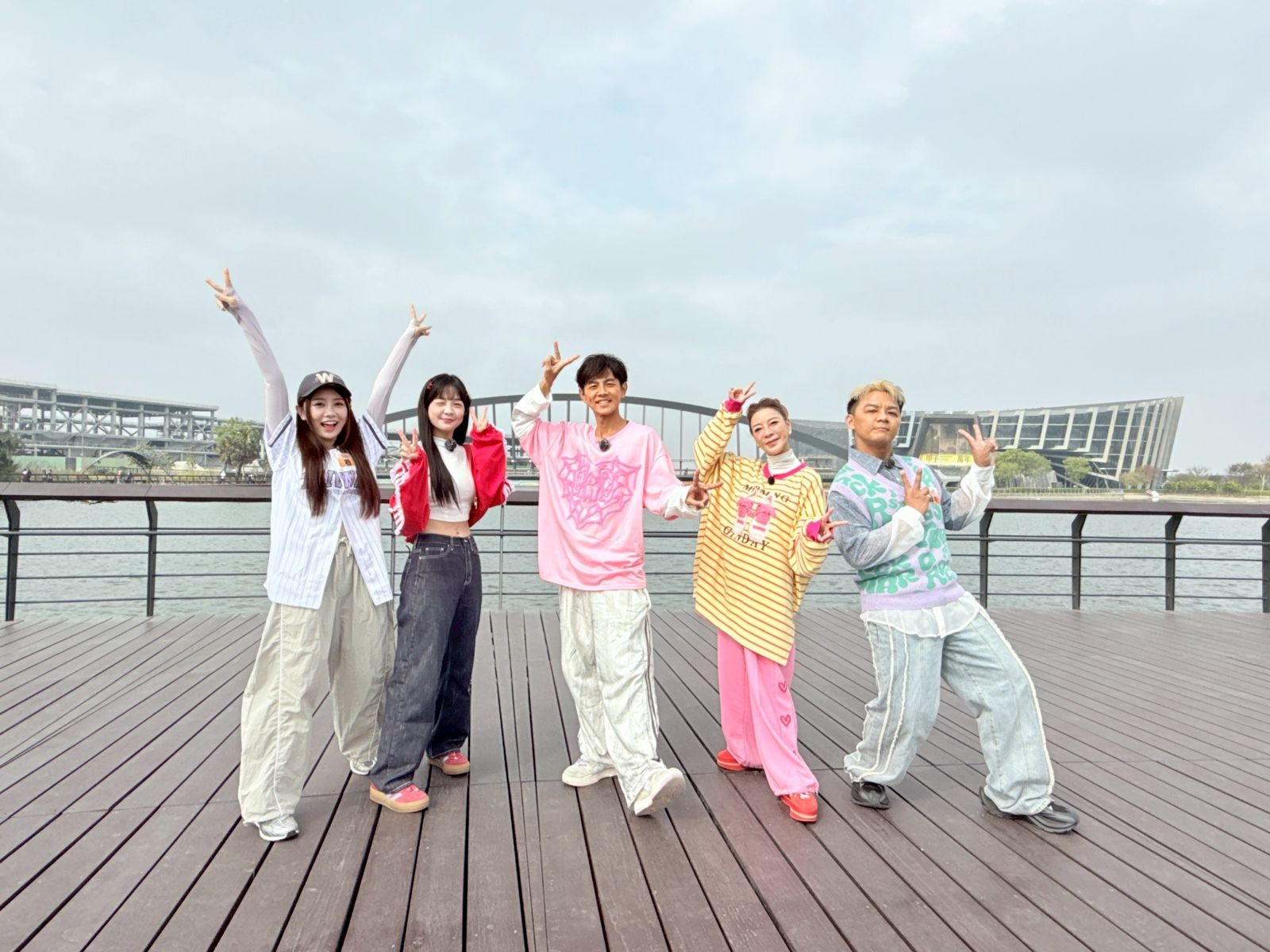 外景節目驚見「交配畫面」！羞羞聲音全都錄　籃籃下秒真實反應曝光