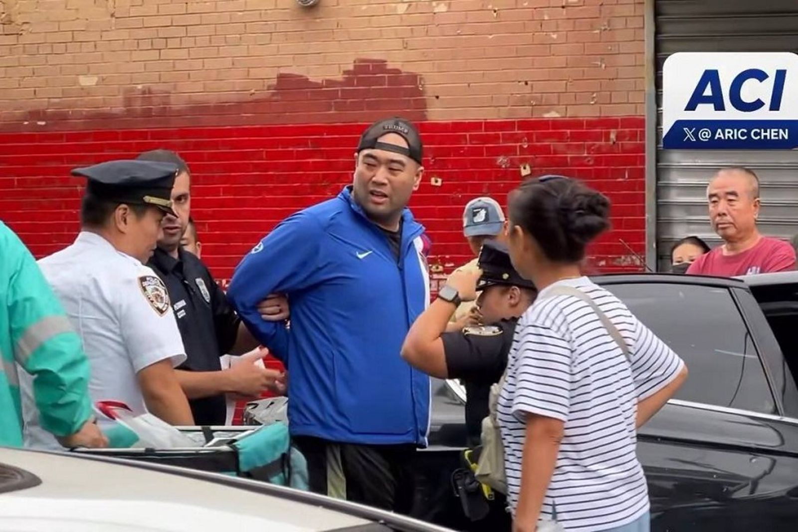 中共「特務粉紅」無所不在!在紐約高喊打倒台灣 攻擊反共人士被捕