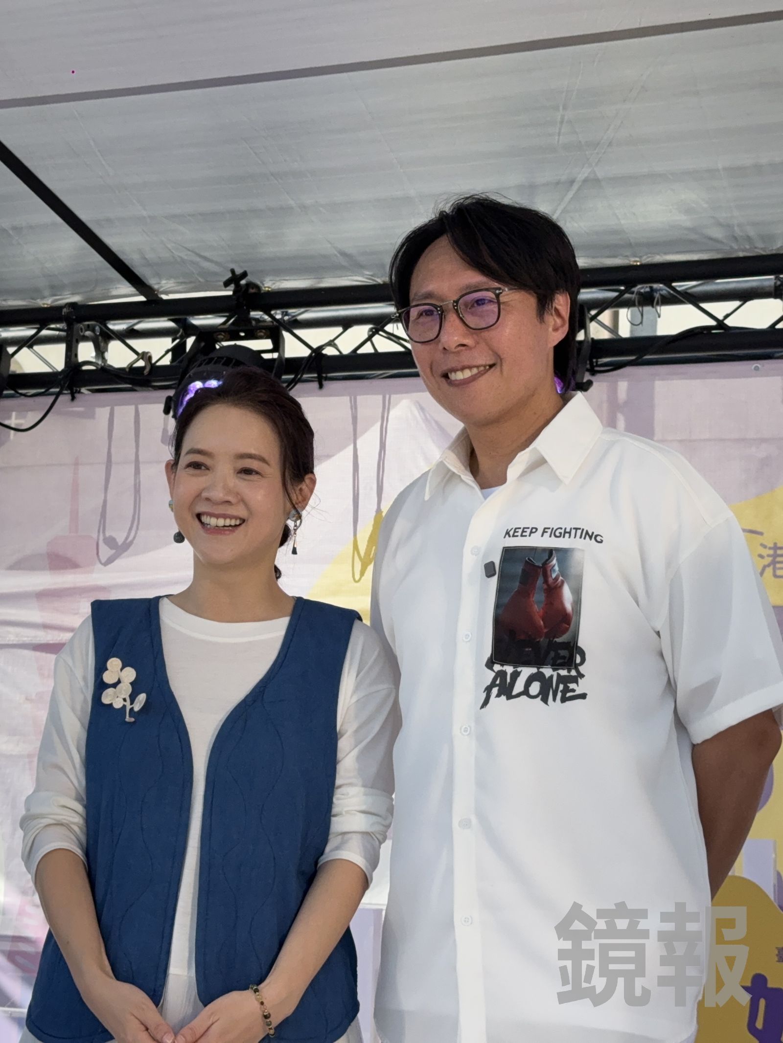 張啟樂（右）看到女兒出生很感動。潘佳琪攝