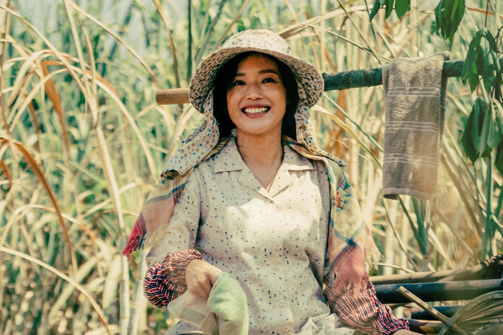 舒淇頂紫外線過敏素顏演農婦　《尋她》甘蔗林拍戲最開心的竟是「這件事」