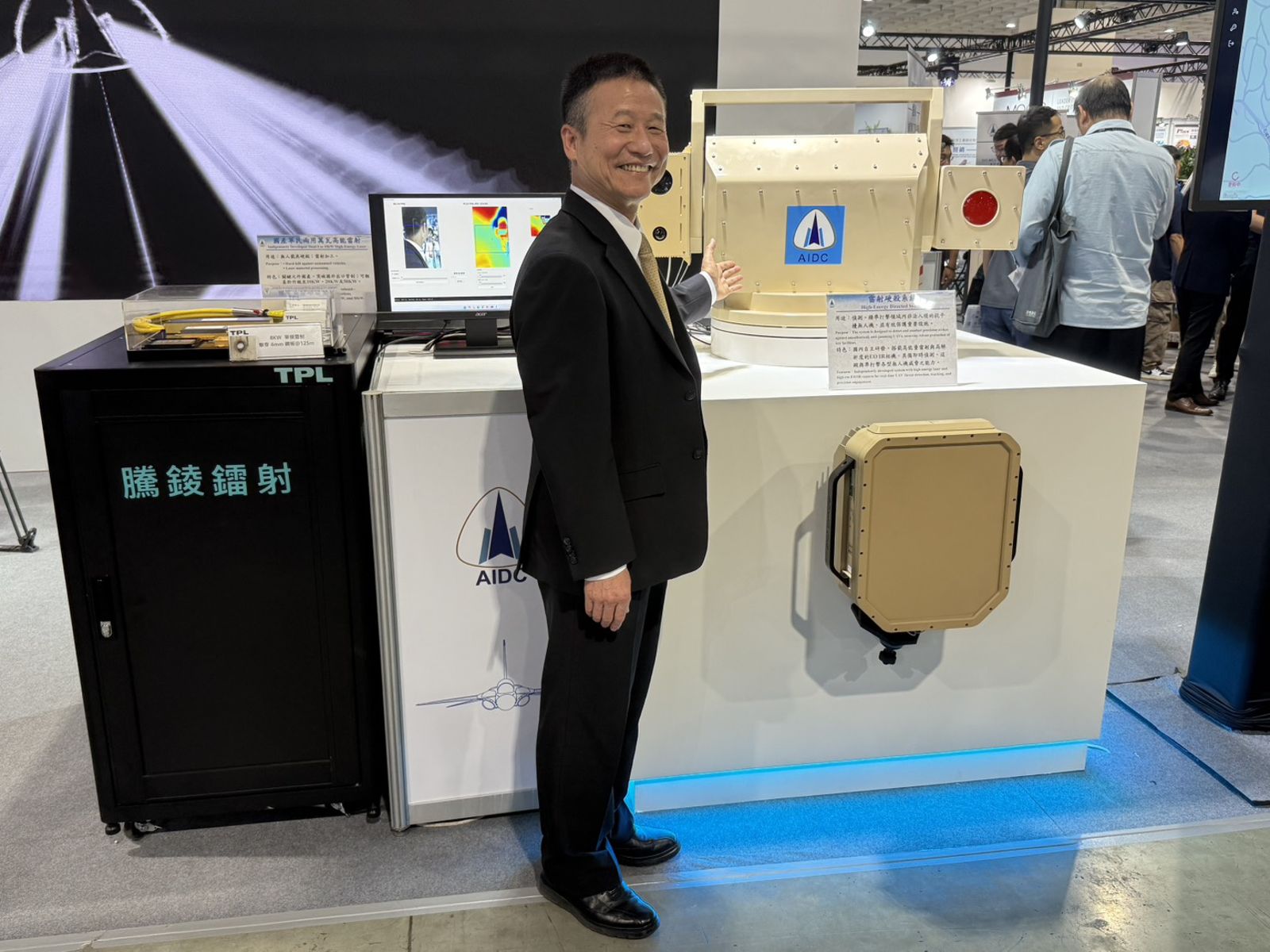 獨家專訪大難不死將軍/500億5萬架無人機產業預算撐腰 曹進平:漢翔攜手雷虎搶進中大型市場