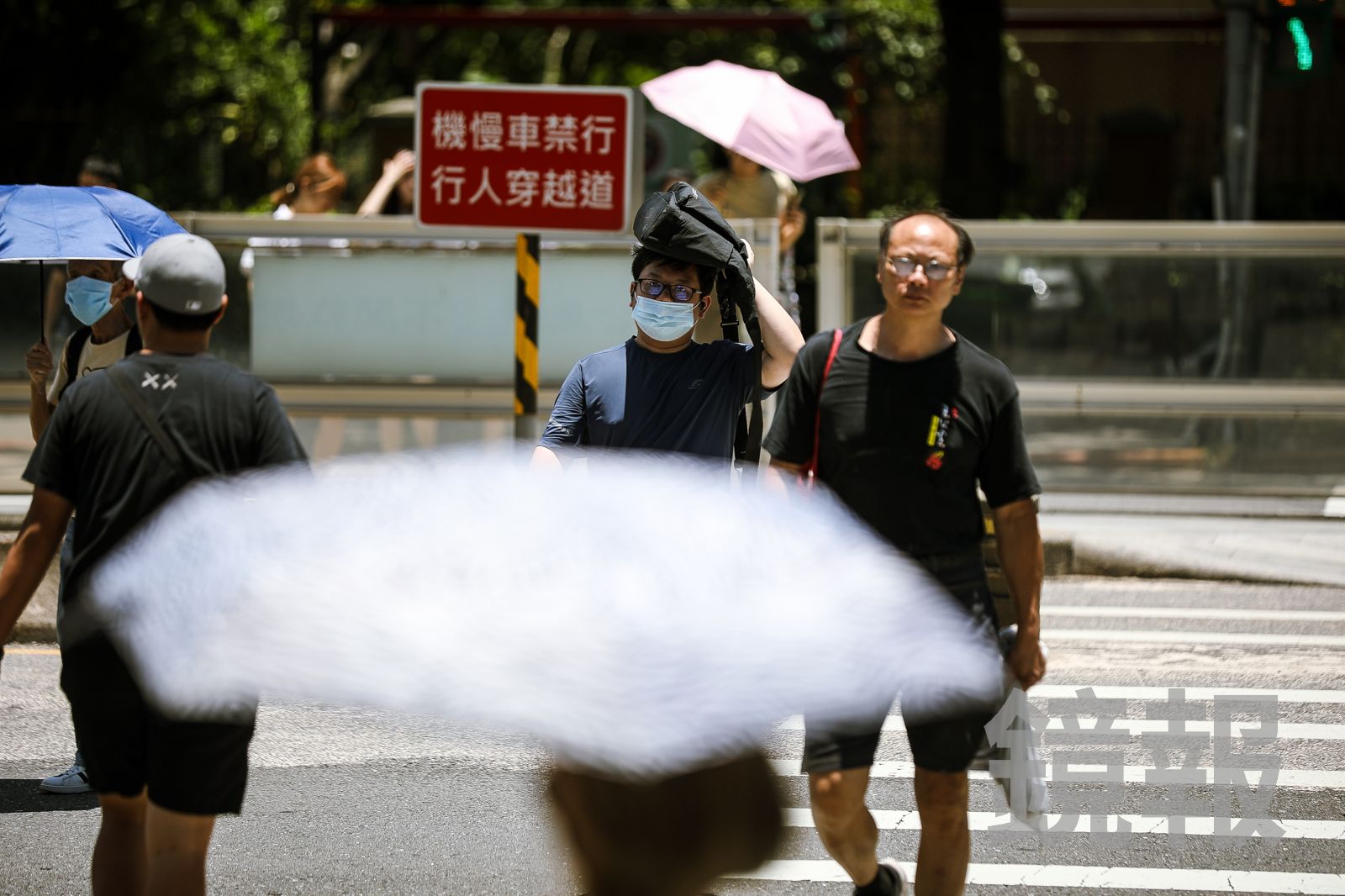 出門秒流汗!今起連3天爆熱飆38度 雙颱恐共舞「全台炸雨」時間點曝