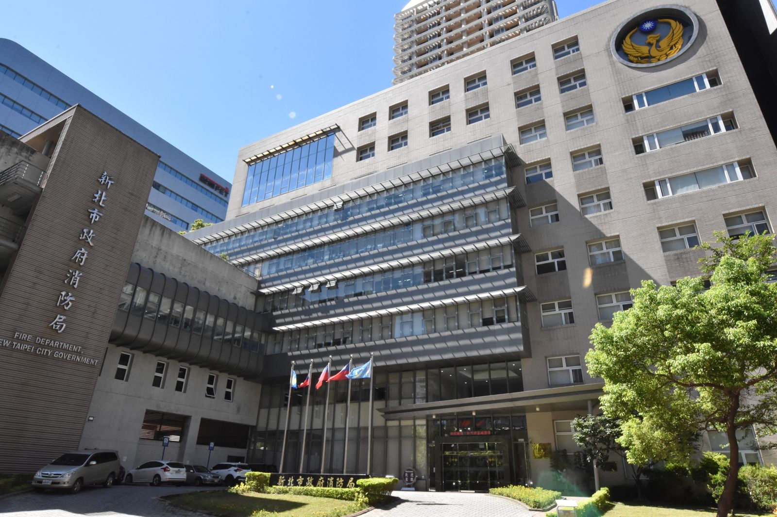 新北消防局瘋狂女下屬!頻控主管跟騷 實情卻是她狂按長官家電鈴