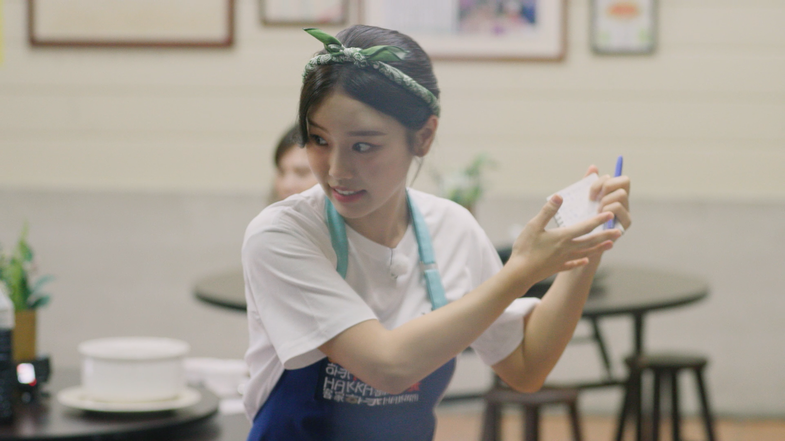 udy是知名YouTuber，因《廚師的迫降_客家廚房》首次入圍金鐘獎。客家電視台提供