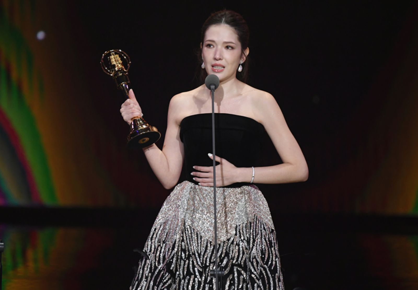 獨家/許瑋甯懷孕成功2/嫁邱澤三年多 懷胎四個月喜迎新生命