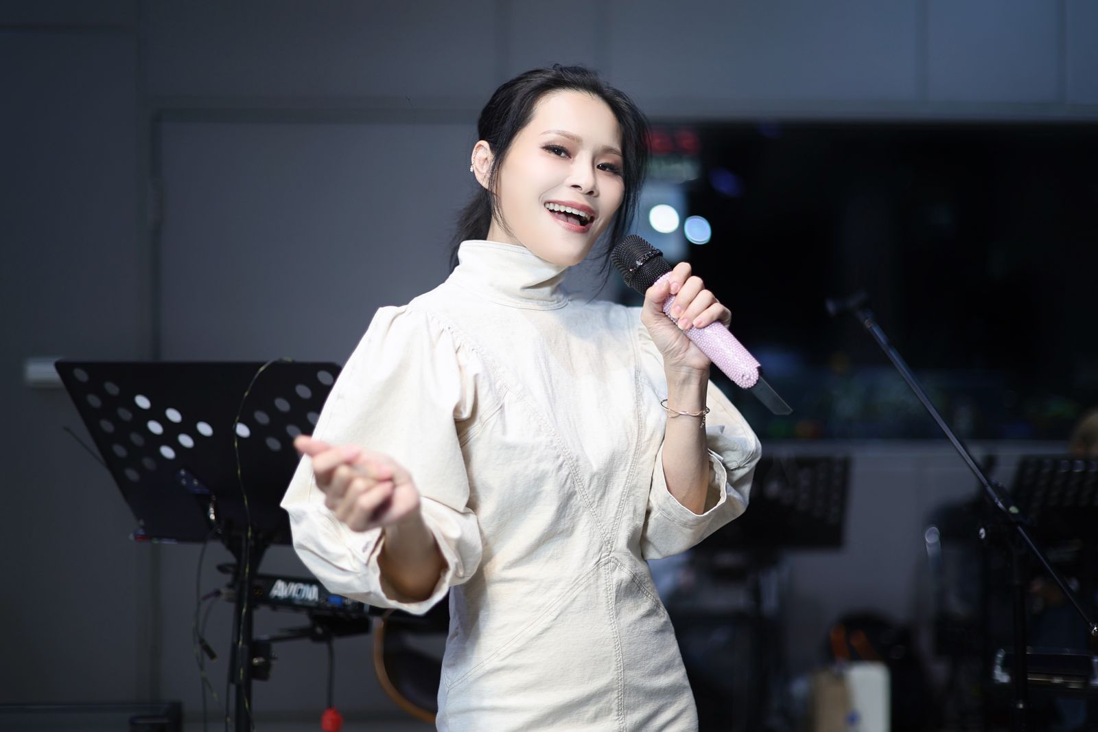 周蕙小巨蛋開唱倒數！「大魔王關卡」曝光　驚曝聲帶受損如復健「重新學走路」　