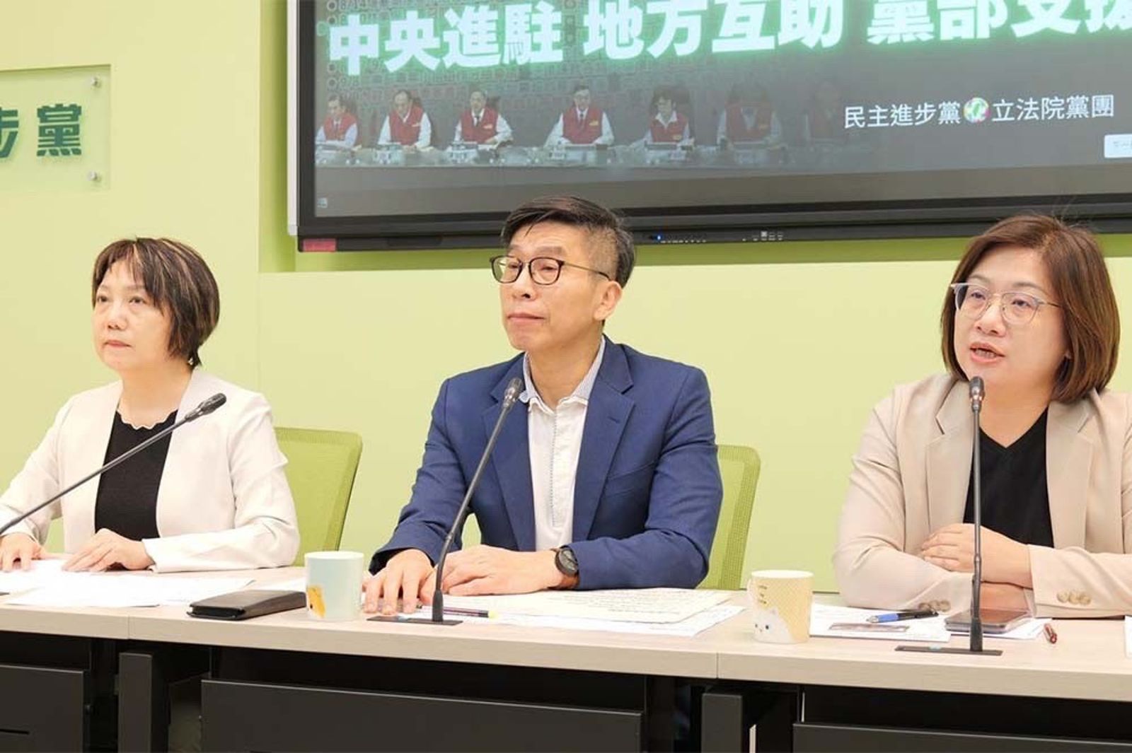 徐榛蔚貼花蓮縣府賑災專戶挨批火速刪文　民進黨立院黨團捐100萬至衛福部專戶