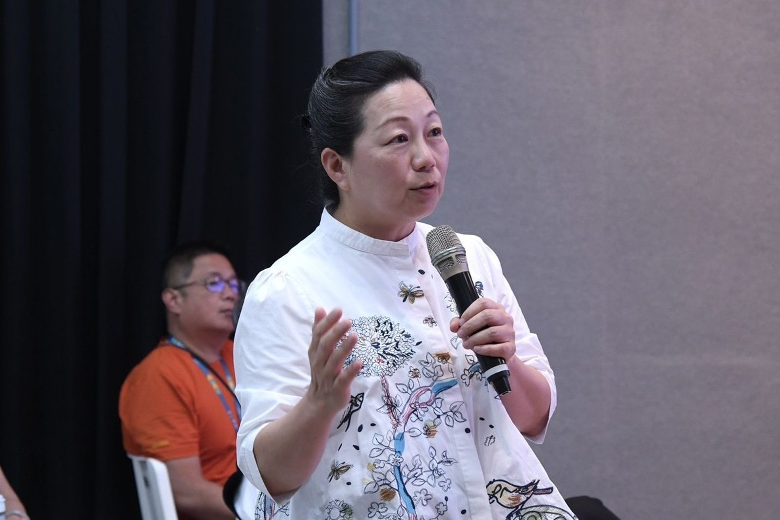 童子賢控善款要經花蓮縣府「繞一手」　徐榛蔚撂重話：若屬實立刻辭職