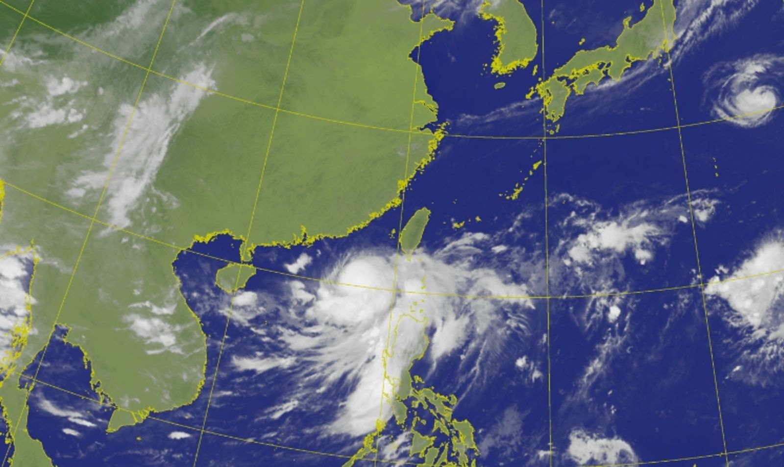 輕颱丹娜絲挾帶「大量水氣」撲台　鄭明典提醒：很需要提防
