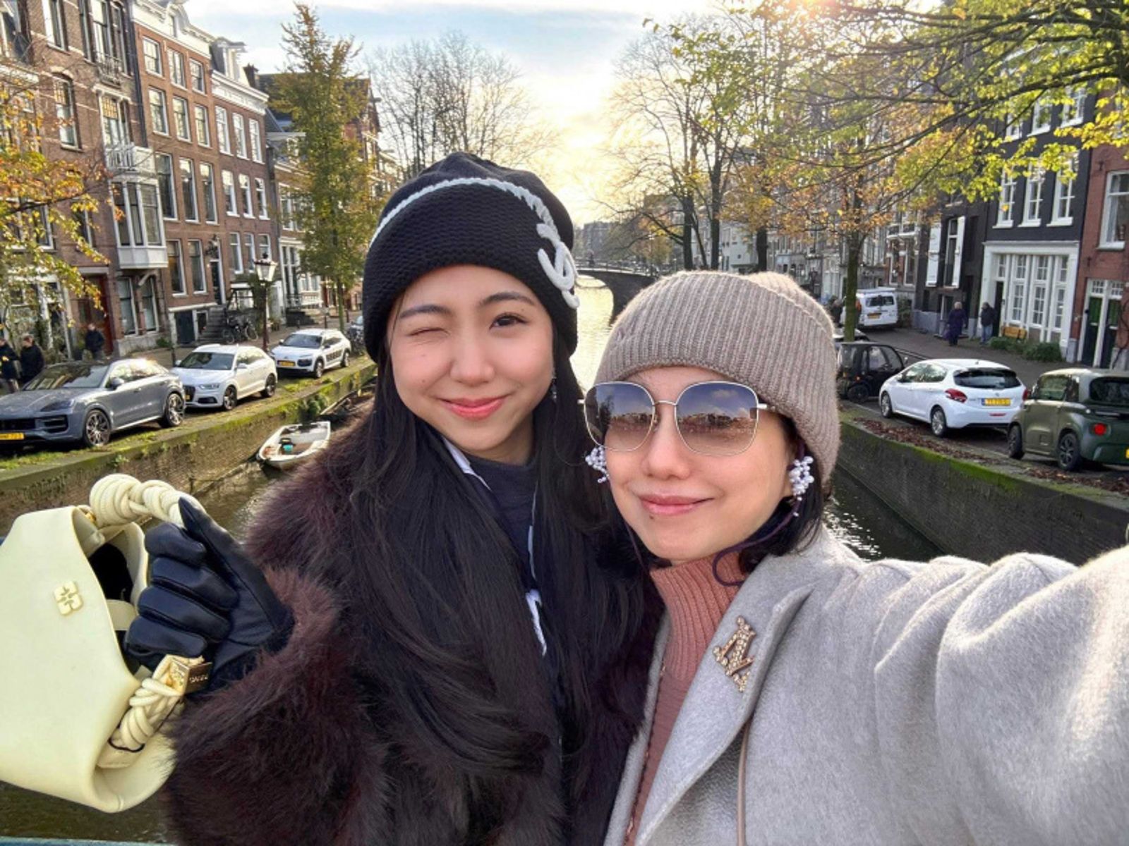 社群爆紅白富美身分起底！竟是「小鄧麗君」蔡幸娟獨生女