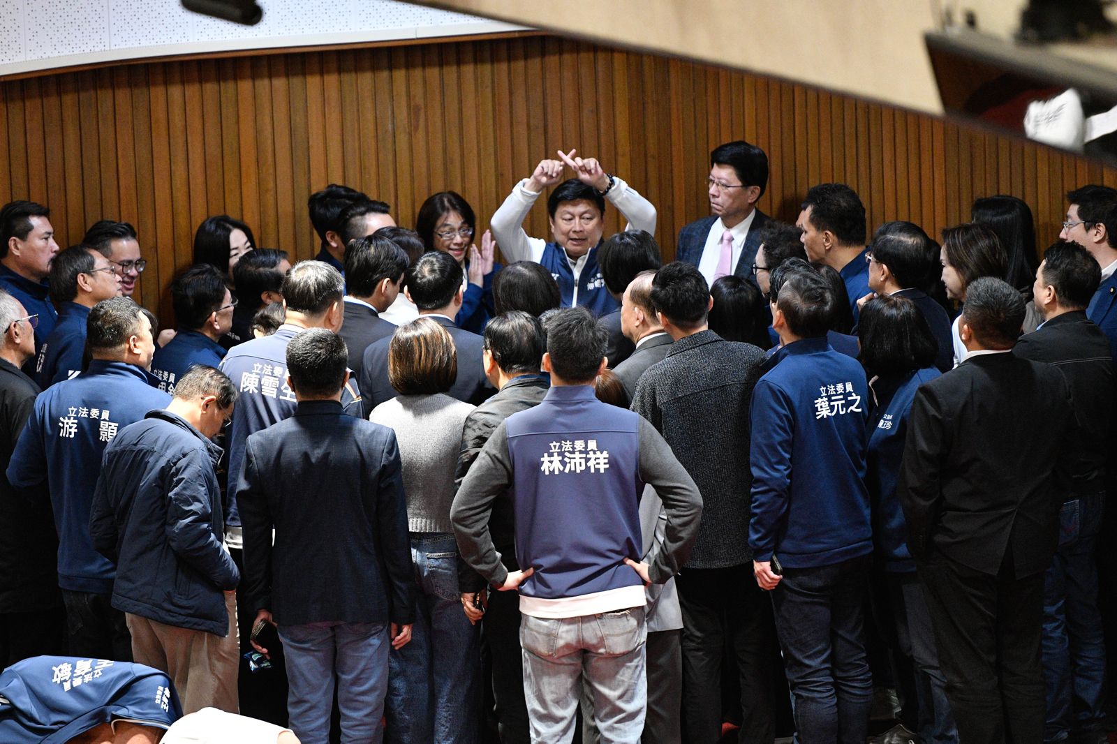 陳嘉宏專欄:要刪就刪 各人造業各人擔