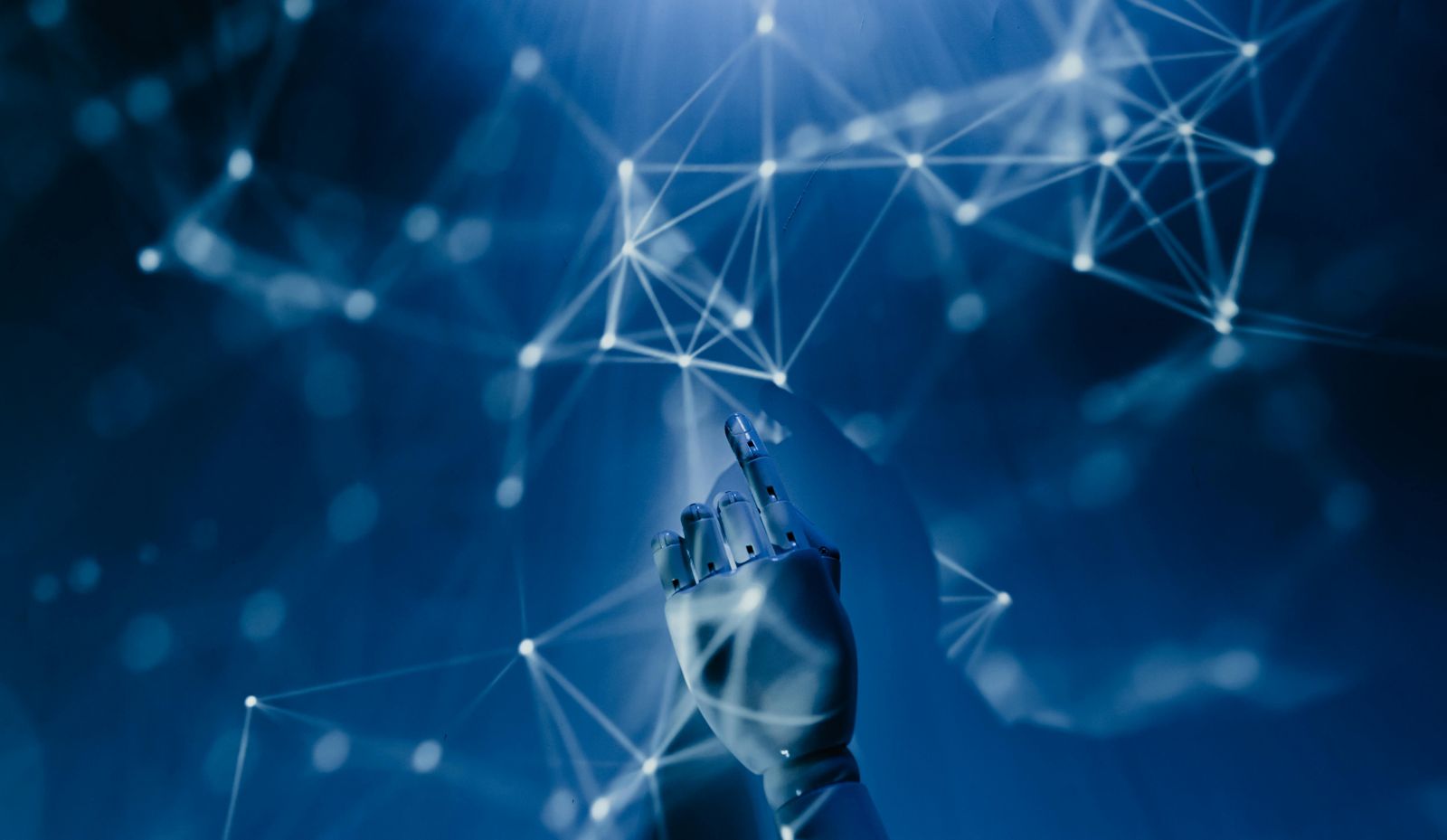 AI能夠勝任經濟決策？華爾街日報記者害崩潰「賠3萬破產」