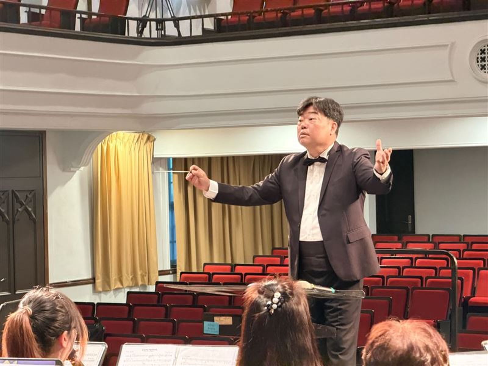 罹白血病仍堅持登台！「大呂老師」呂彥慶48歲病逝　骨髓移植一度好轉卻出現罕見併發症