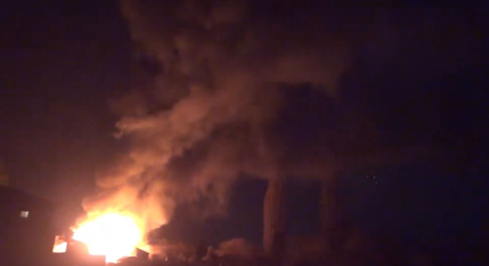 青森7.5強震最新災情！「大火吞建築」恐怖場景瘋傳…專家揭「這款震動」更危險