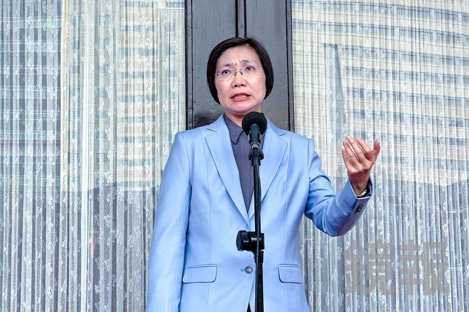 竹縣藍營初選震撼彈 陳見賢控徐欣瑩違反《選罷法》