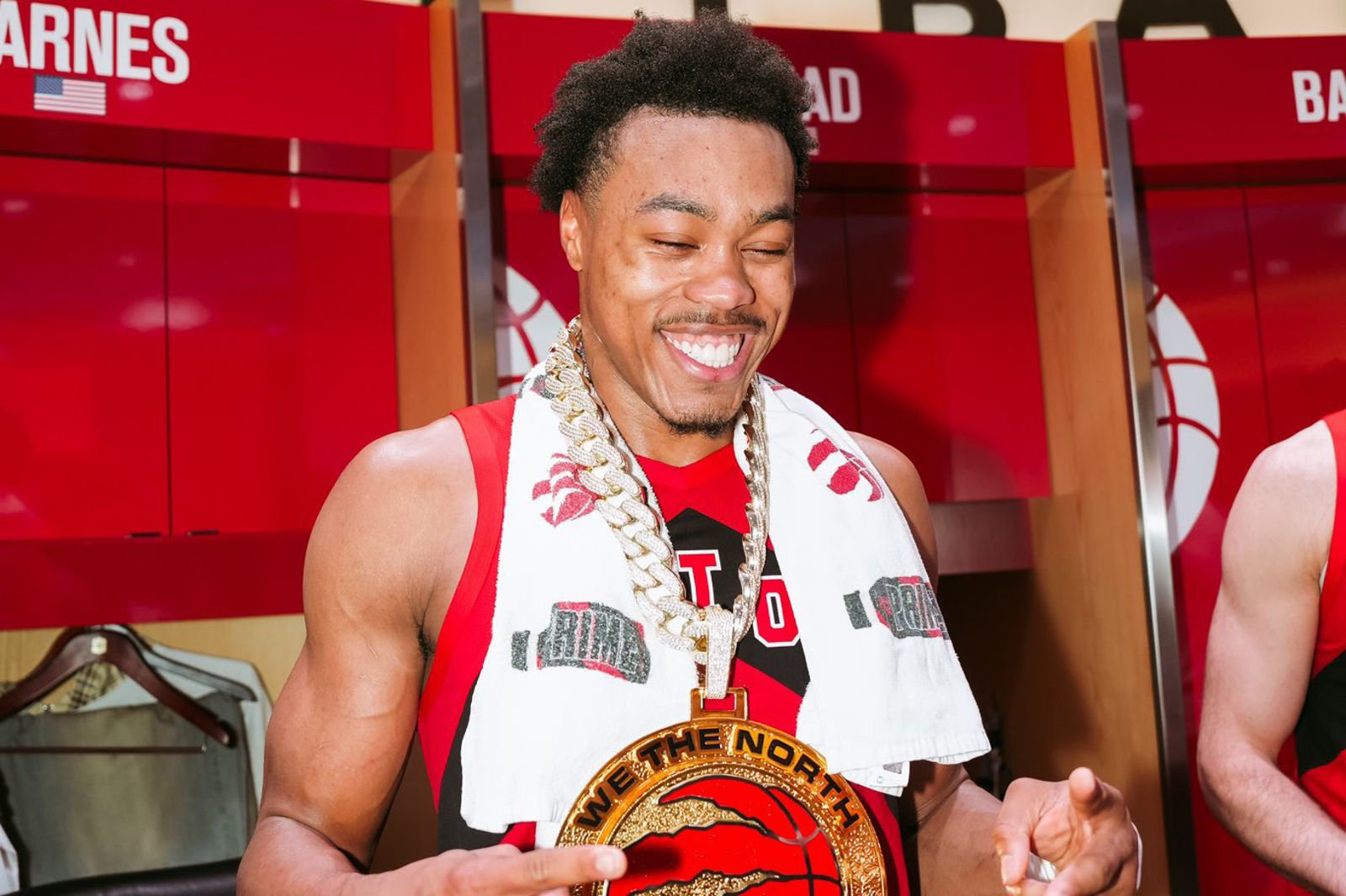 暴龍前鋒狂抓25籃板平隊史紀錄　Curry空砍39分延長賽再吞敗