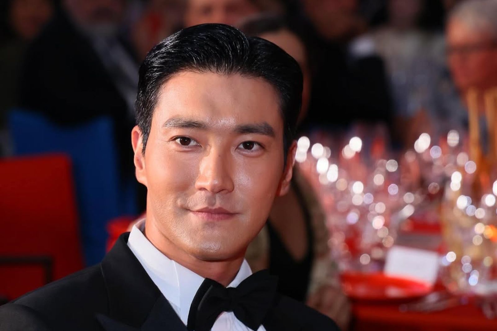 韓團SJ成員崔始源悼念柯克挨轟　網驚見「專門要求他退團帳號」