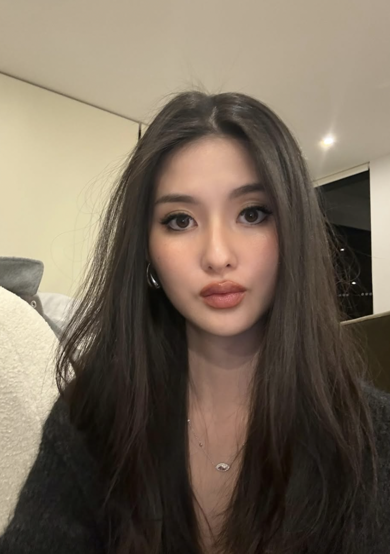 廖思惟分享日常照,並與網友互動。翻攝IG @trinityliao