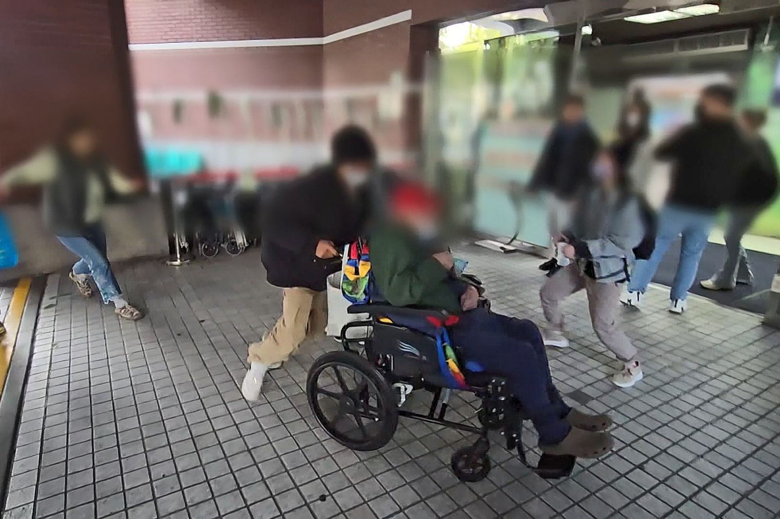 百歲人瑞「結婚真相」出爐!擁8億身價迎娶看護 家屬氣炸提告結局曝光