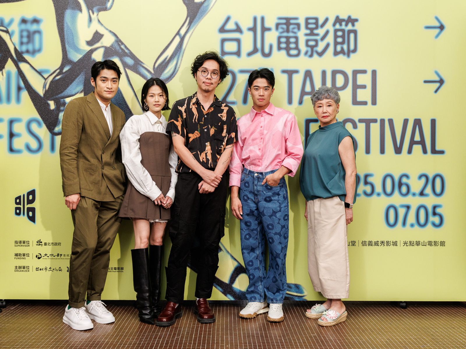 潘綱大潮間帶全裸險走光　焚化廠吃便當看盡生態系